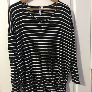 Francesca’s long sleeve